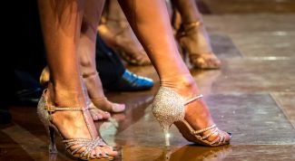 Как выбрать обувь для латиноамериканских танцев