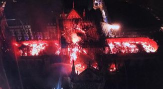 Пожар в Соборе Парижской Богоматери 2019: последние новости