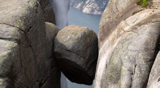 Кьерагболтен – самый опасный камень в мире