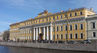 Достопримечательности России: Юсуповский дворец в Санкт-Петербурге