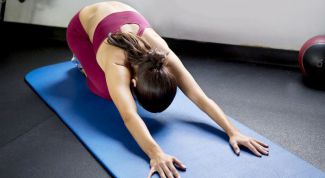 Простые упражнения на растяжку, которые спасут от боли в спине