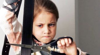 Стоит ли наказывать ребенка ремнем