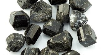 Черный аметист: магические и лечебные свойства камня