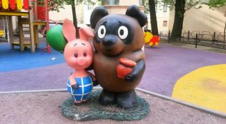 Где находится двор любимых мультфильмов в Санкт-Петербурге и каких героев там можно увидеть