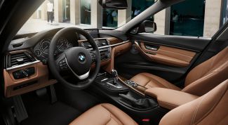 Интерьер BMW 3 Luxury Line