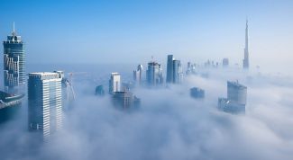 Под небом голубым