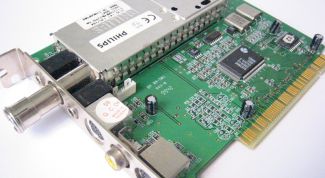 Картинка по теме - как подключить телевизор к компьютеру