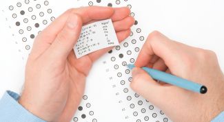 Картинка по теме - как сделать шпаргалку из скотча