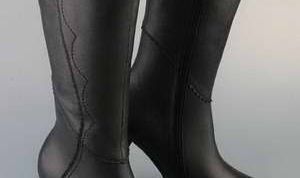 Картинка по теме - как очистить обувь от соли