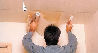 Картинка по теме - как поклеить обои на потолке