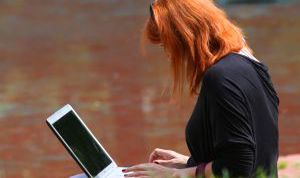 Картинка по теме - как зарядить аккумулятор ноутбука