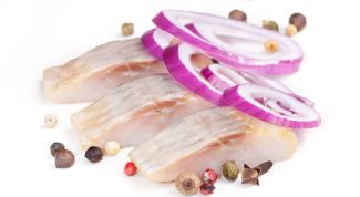 Картинка по теме - как солить сельдь