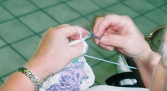 Картинка по теме - как связать варежки крючком