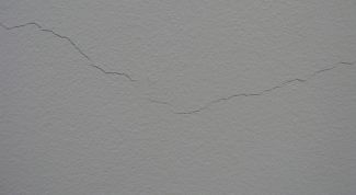 Картинка по теме - как заделать щели в стене