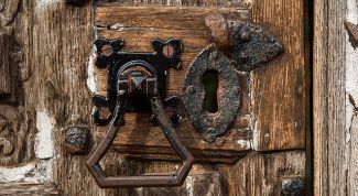 Картинка по теме - как установить замки в двери