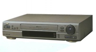 Картинка по теме - как подключить видеомагнитофон к компьютеру