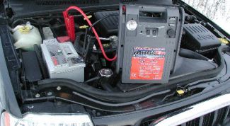 Картинка по теме - как зарядить аккумулятор автомобиля зарядным устройством