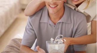 Картинка по теме - как вручить подарок