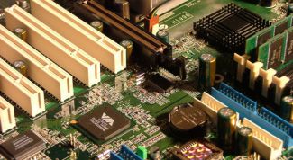 Картинка по теме - как узнать название материнской платы