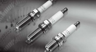 Картинка по теме - как чистить свечи