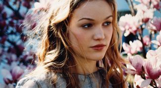 Картинка по теме - как сделать прическу на волосах средней длины