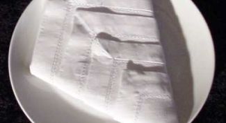 Картинка по теме - как крахмалить вещи