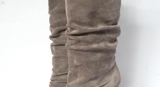 Картинка по теме - как очистить замшевые сапоги