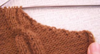 Картинка по теме - как закрыть петли для пройм