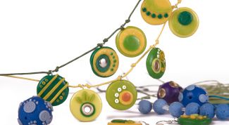 Картинка по теме - как делать украшения самим