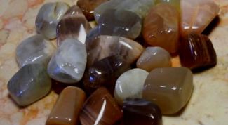 Картинка по теме - как выбрать свой камень