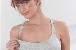 Картинка по теме - как избавиться от растяжек груди