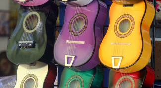 Картинка по теме - как выбрать гитару для начинающего