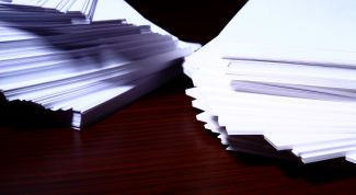 Картинка по теме - как исправлять запись в трудовых книжках