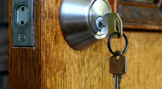 Картинка по теме - как поставить замок