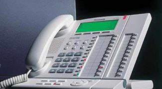 Картинка по теме - как заставить себя не звонить ему