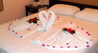 Картинка по теме - как ставить кровать