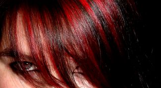 Картинка по теме - как заколоть челку