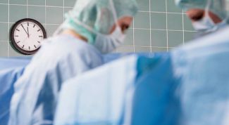 Картинка по теме - как вызвать скорую помощь с мобильного телефона