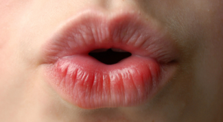 Картинка по теме - как научиться свистеть с помощью пальцев