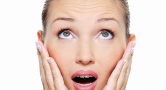 Картинка по теме - как избавиться от морщин на лбу