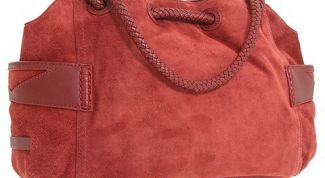 Картинка по теме - как почистить замшевую сумку