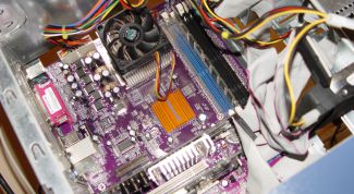 Картинка по теме - как подключить провода к материнской плате