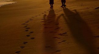 Картинка по теме - как определить по мужчине, что он влюблен