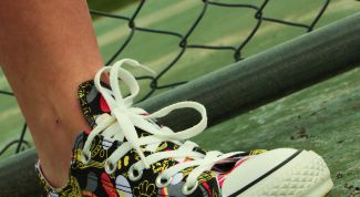 Картинка по теме - как зашнуровать кеды