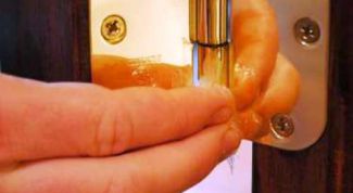 Картинка по теме - как повесить дверь