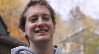 Картинка по теме - как определить, что он в тебя влюблён