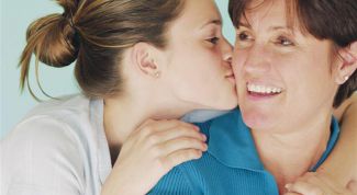 Картинка по теме - как наладить отношения с мамой