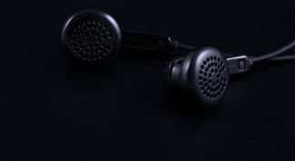 Картинка по теме - как прикрепить музыку