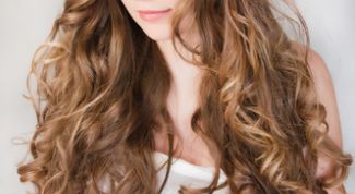 Картинка по теме - как сделать локоны плойкой