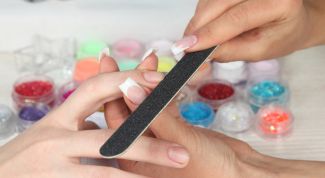 Картинка по теме - как приклеивать типсы